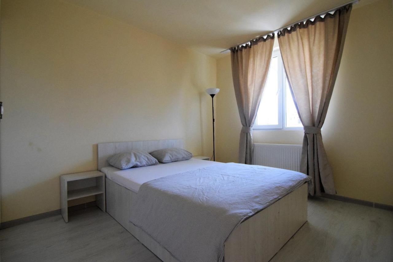 Gara De Nord - Resedinta Lui Calin Apartment Bucharest Luaran gambar