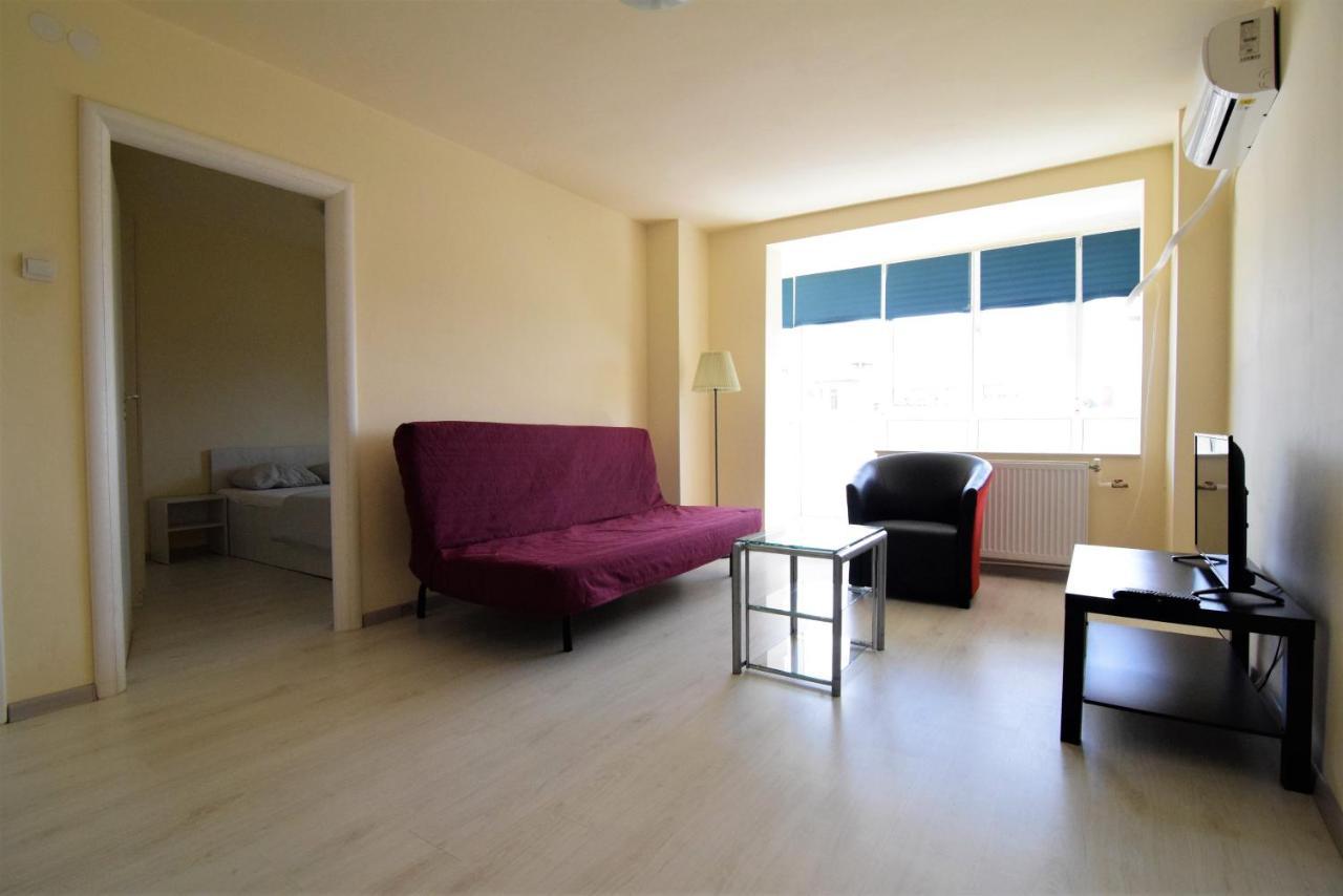 Gara De Nord - Resedinta Lui Calin Apartment Bucharest Luaran gambar