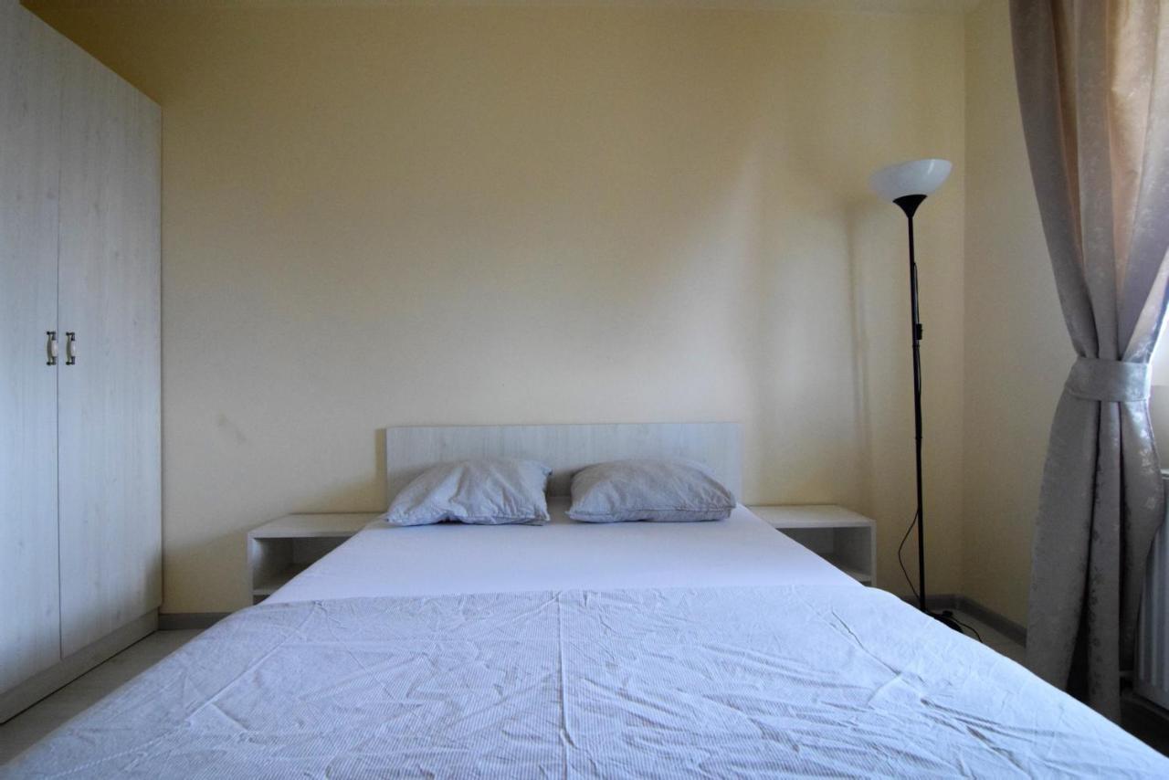 Gara De Nord - Resedinta Lui Calin Apartment Bucharest Luaran gambar